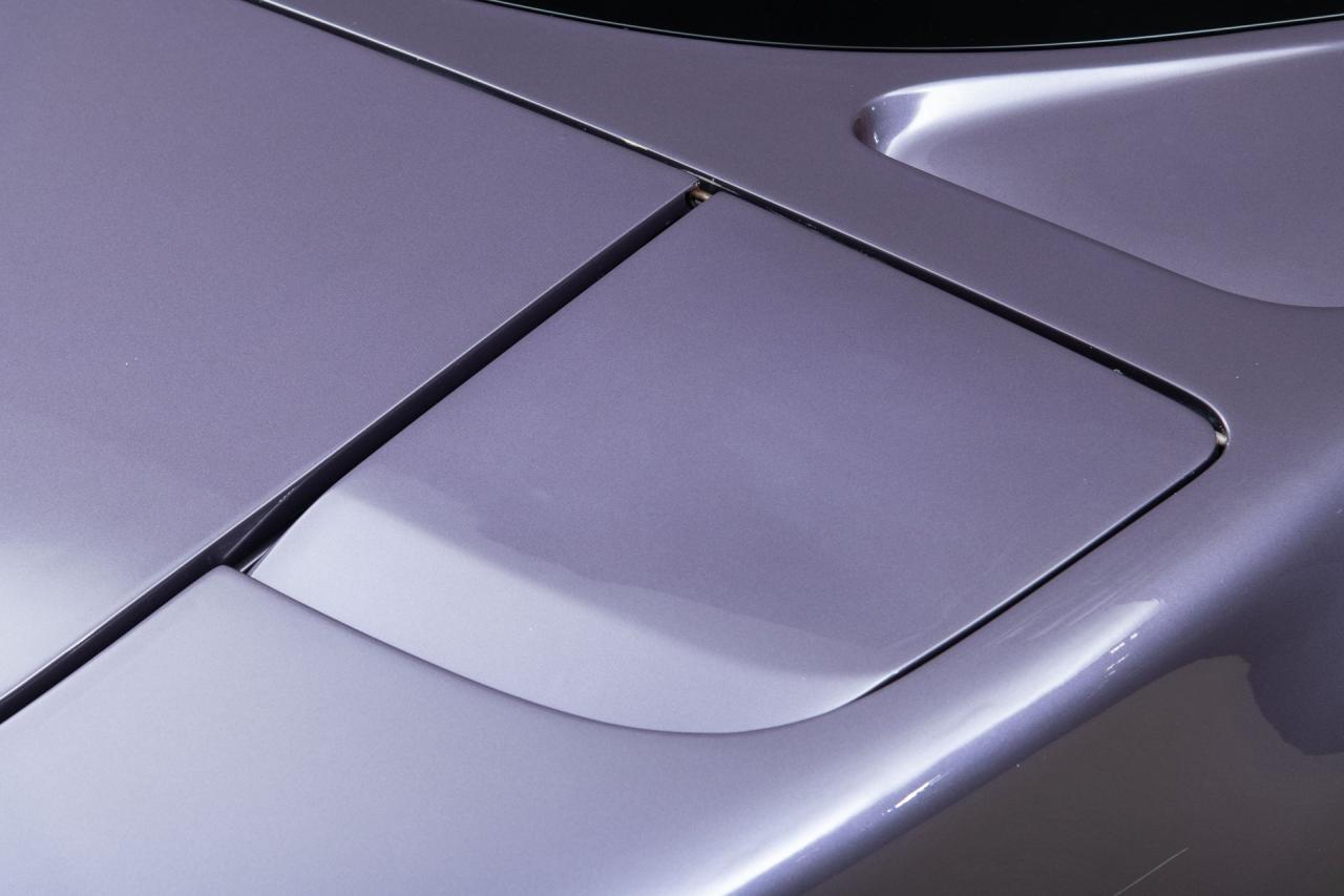 1993 Vector Avtech WX-3R Roadster Prototype