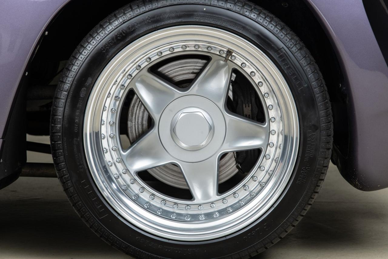 1993 Vector Avtech WX-3R Roadster Prototype