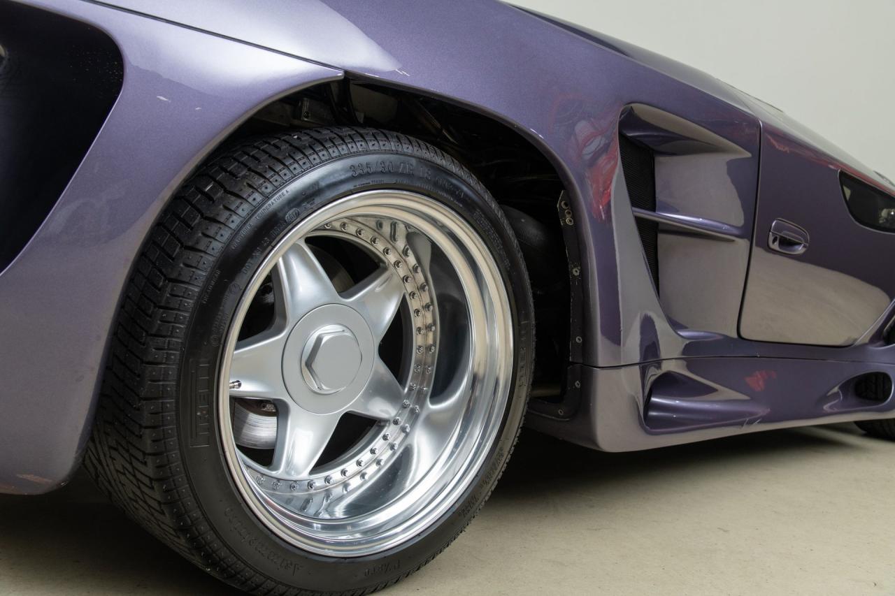 1993 Vector Avtech WX-3R Roadster Prototype