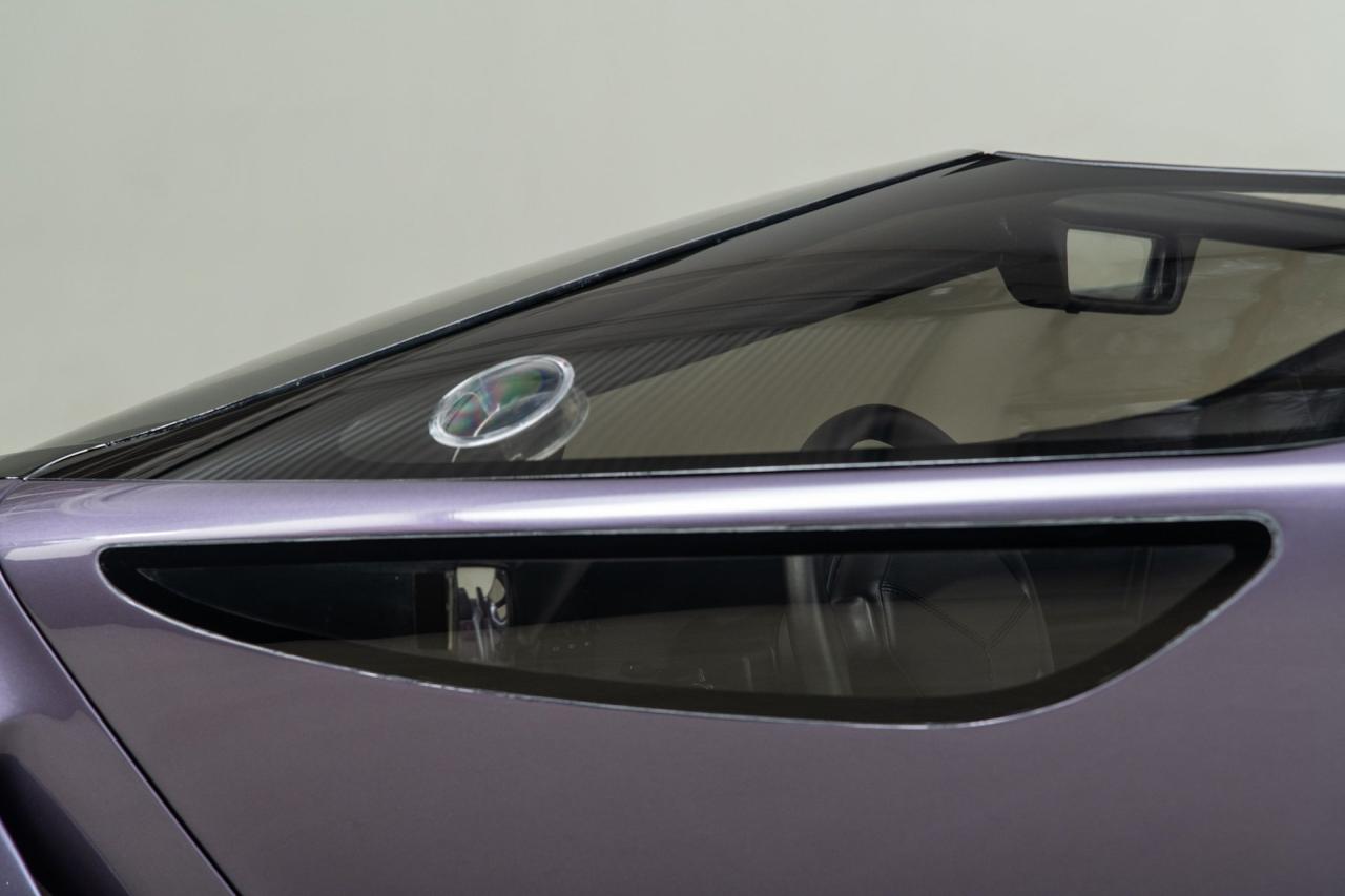 1993 Vector Avtech WX-3R Roadster Prototype