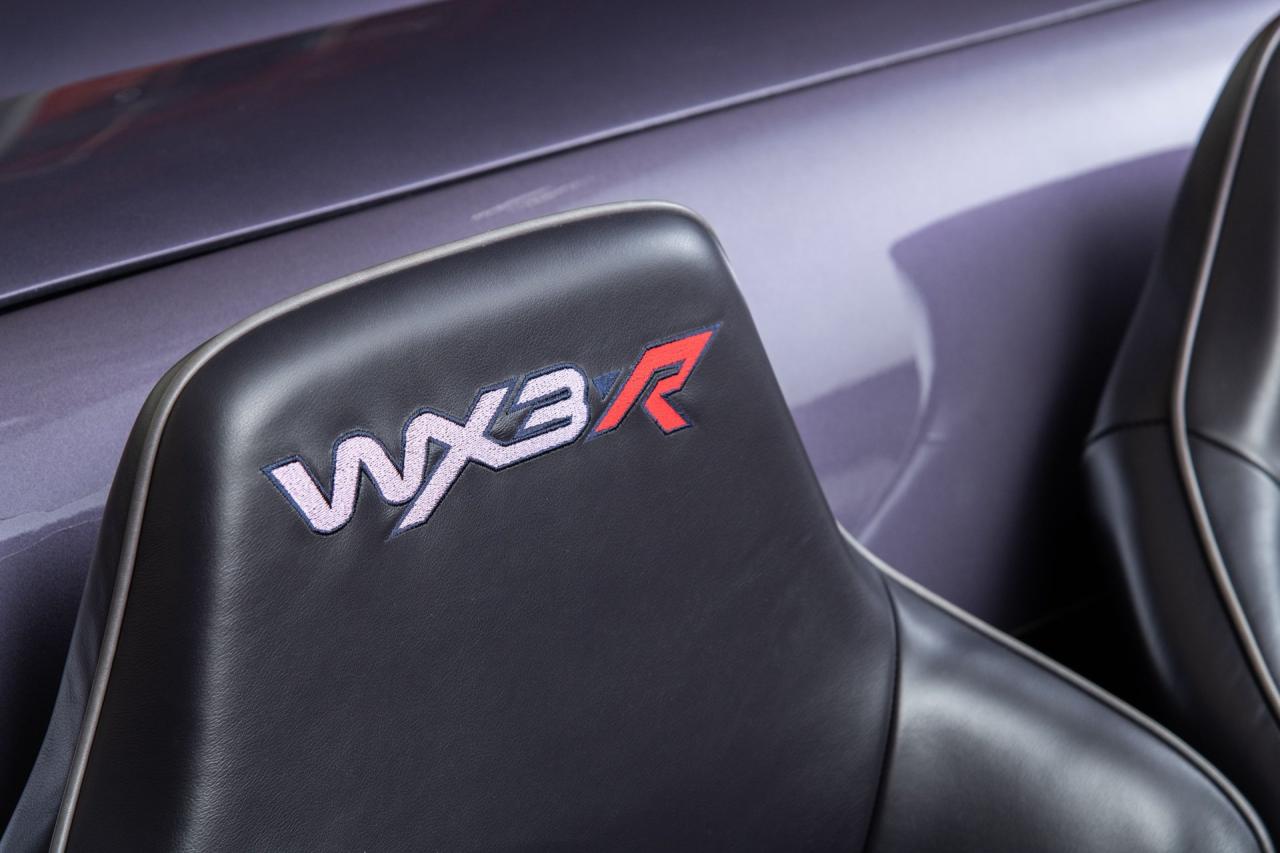 1993 Vector Avtech WX-3R Roadster Prototype