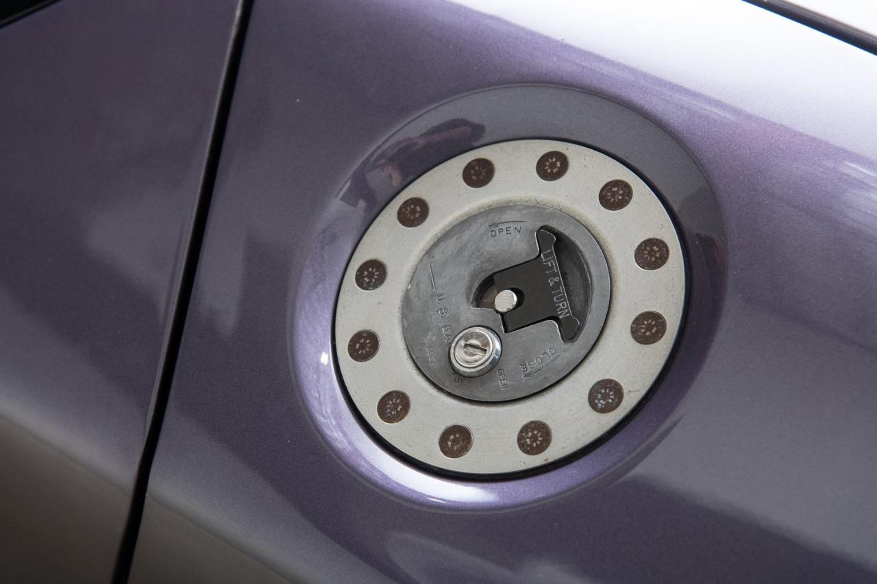 1993 Vector Avtech WX-3R Roadster Prototype