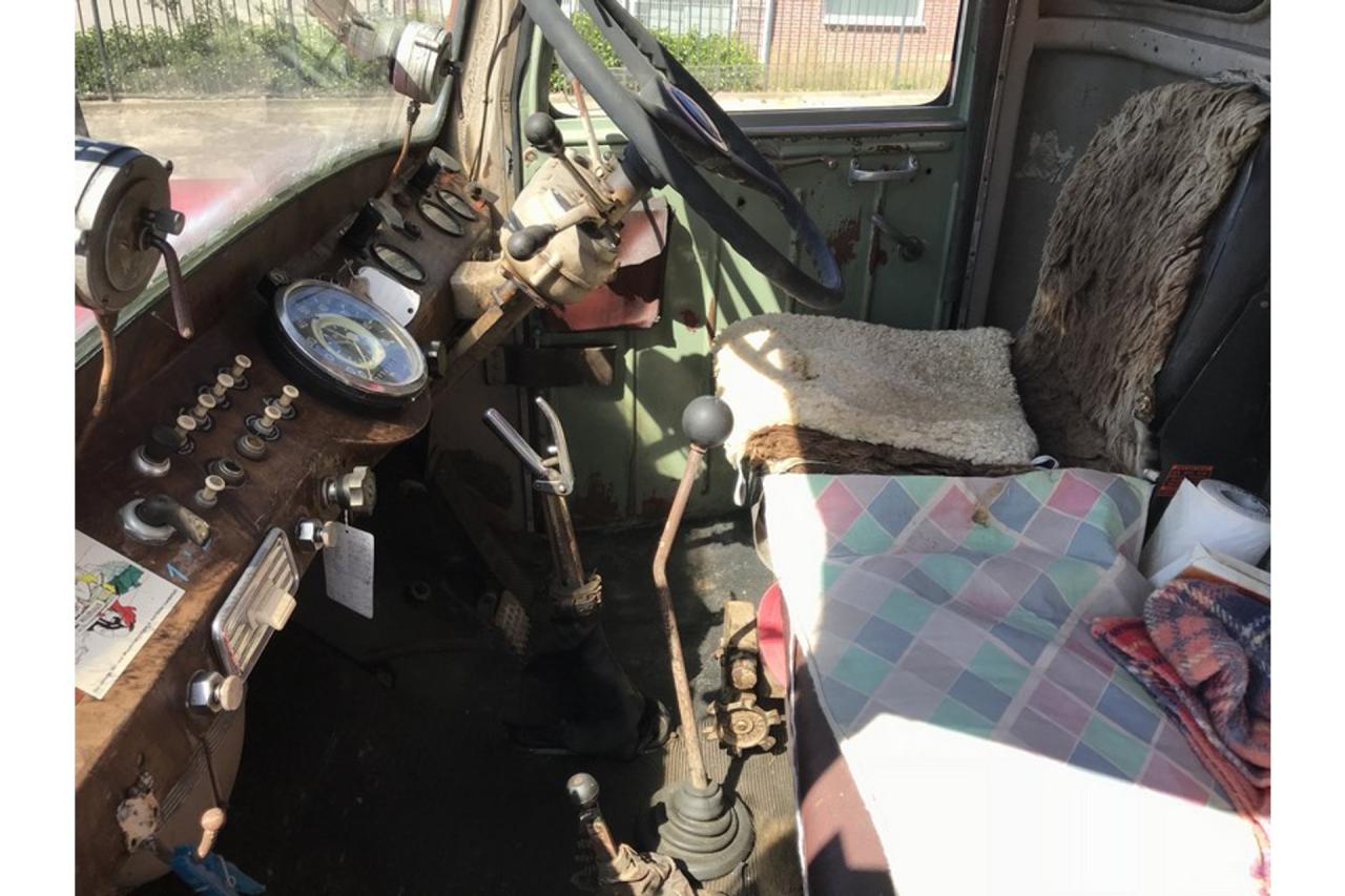 1960 Berna 5U 550 T2LM-K Three-sided Kipper