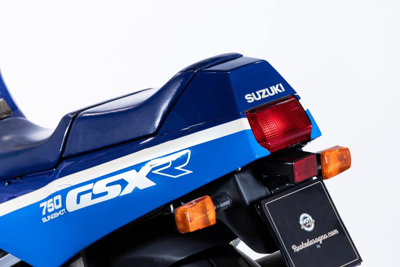 1988 Suzuki GSXR 750&nbsp;&nbsp;&nbsp;&nbsp;&nbsp;&nbsp;&nbsp;&nbsp;&nbsp;&nbsp;&nbsp;&nbsp;&nbsp;&nbsp;&nbsp;