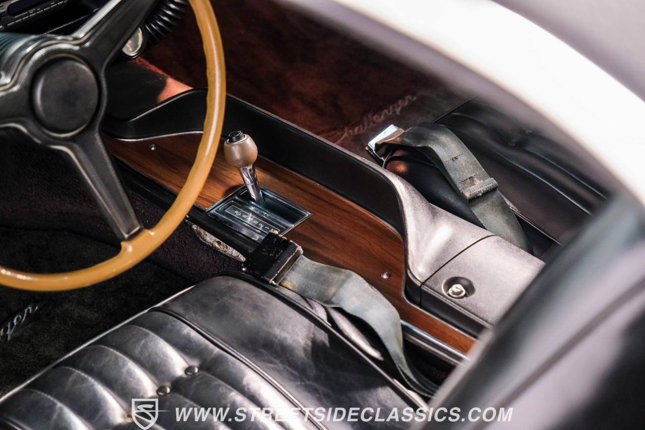 1970 Dodge Challenger SE