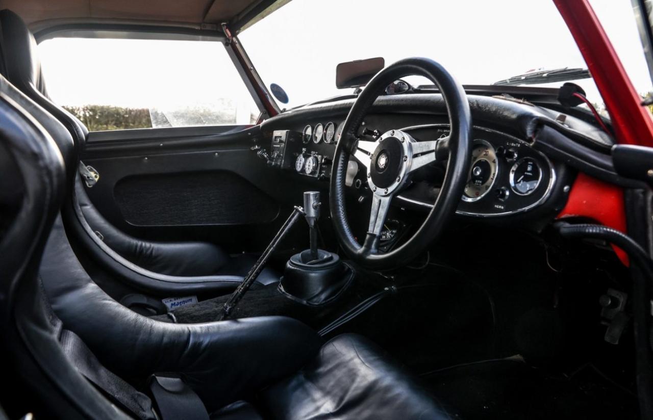 1960 Austin Healey 3000 MK1 - &#039;BMC Works Replica