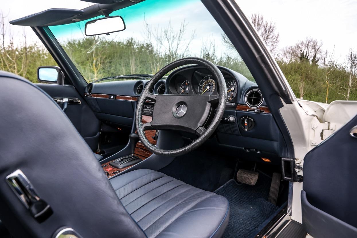 1983 Mercedes - Benz 280 SL (R107)