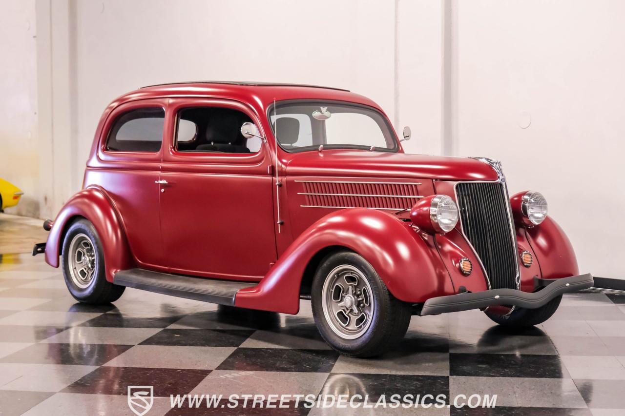 1936 Ford Tudor Slantback Streetrod