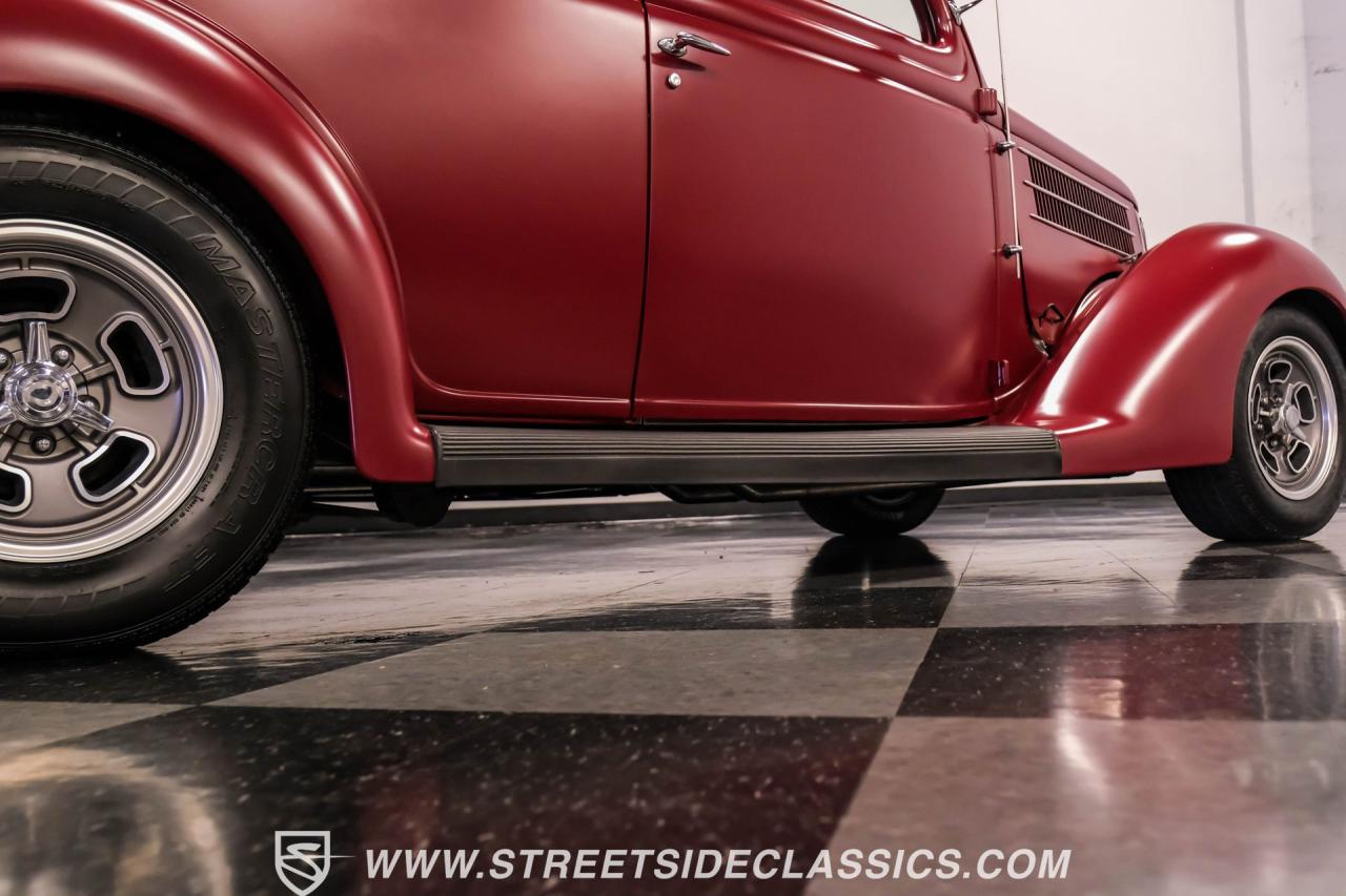1936 Ford Tudor Slantback Streetrod