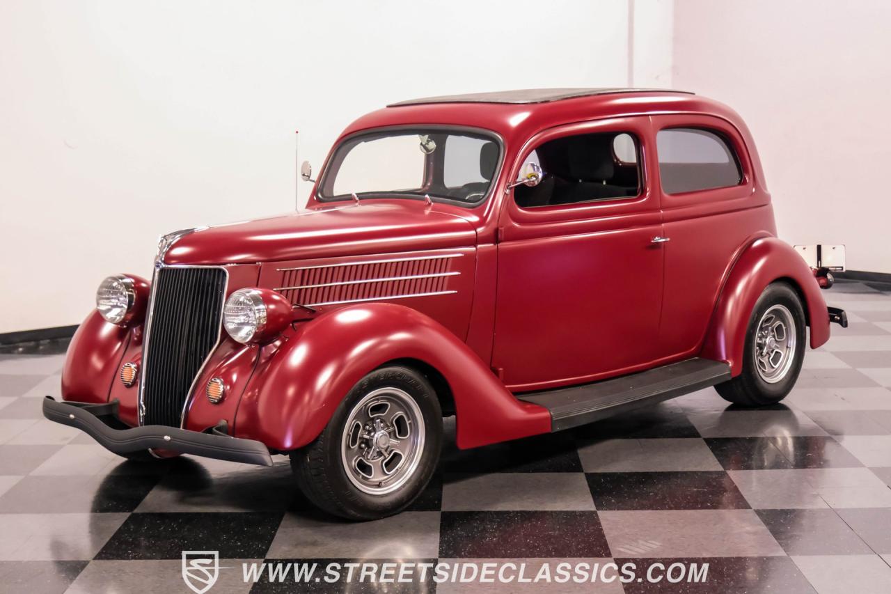 1936 Ford Tudor Slantback Streetrod