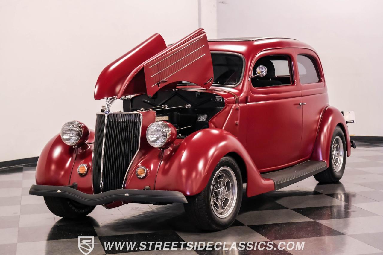 1936 Ford Tudor Slantback Streetrod