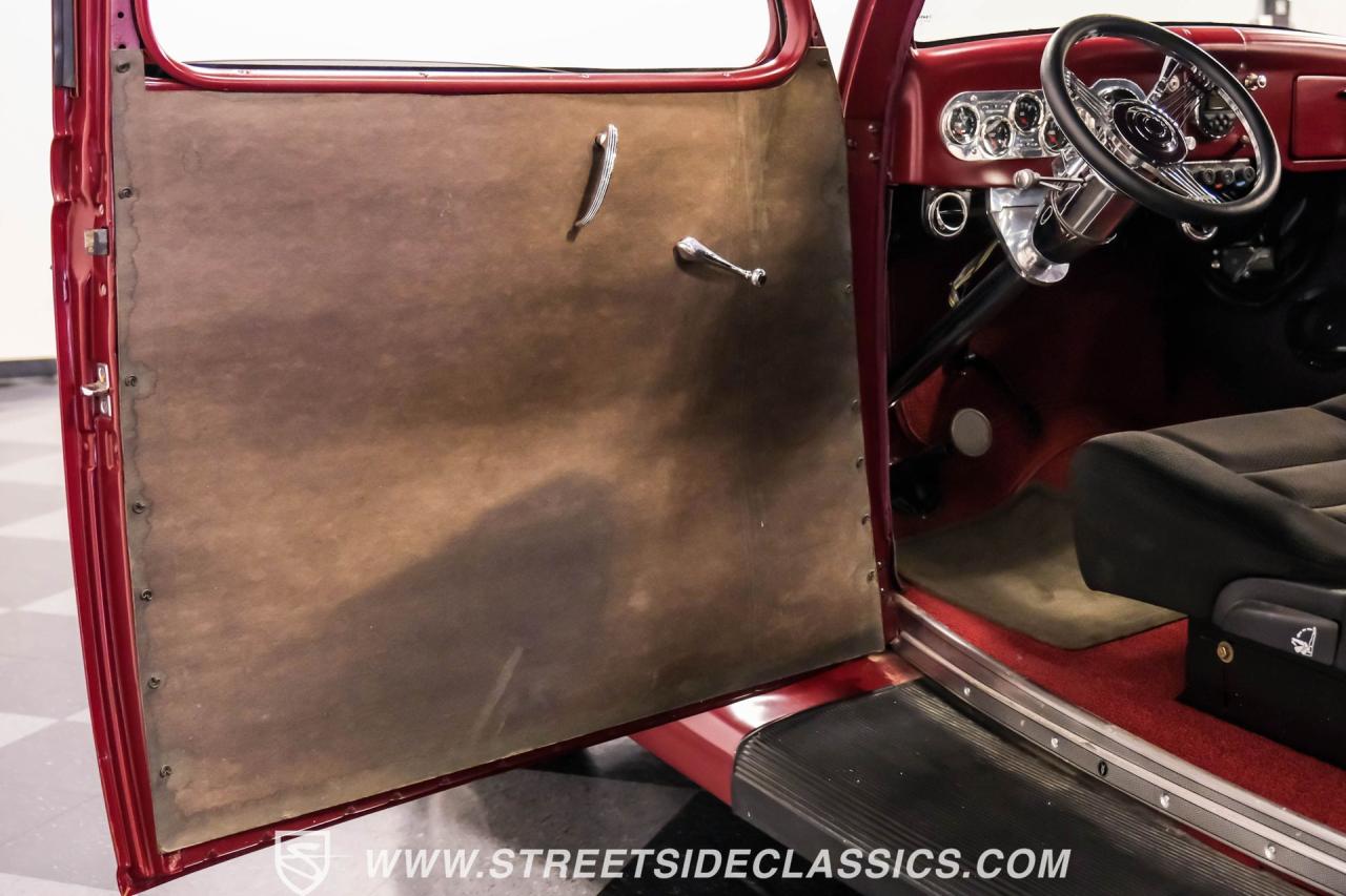 1936 Ford Tudor Slantback Streetrod