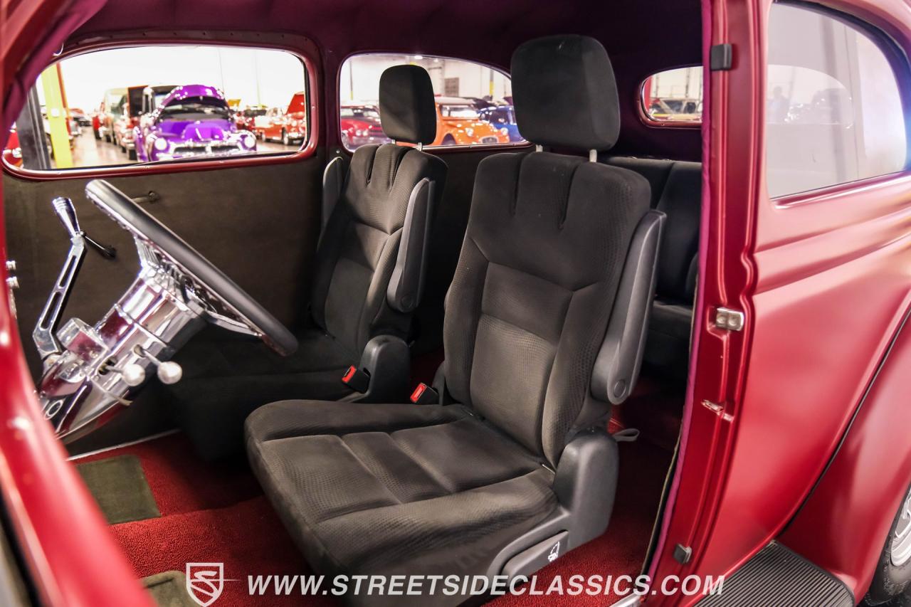 1936 Ford Tudor Slantback Streetrod