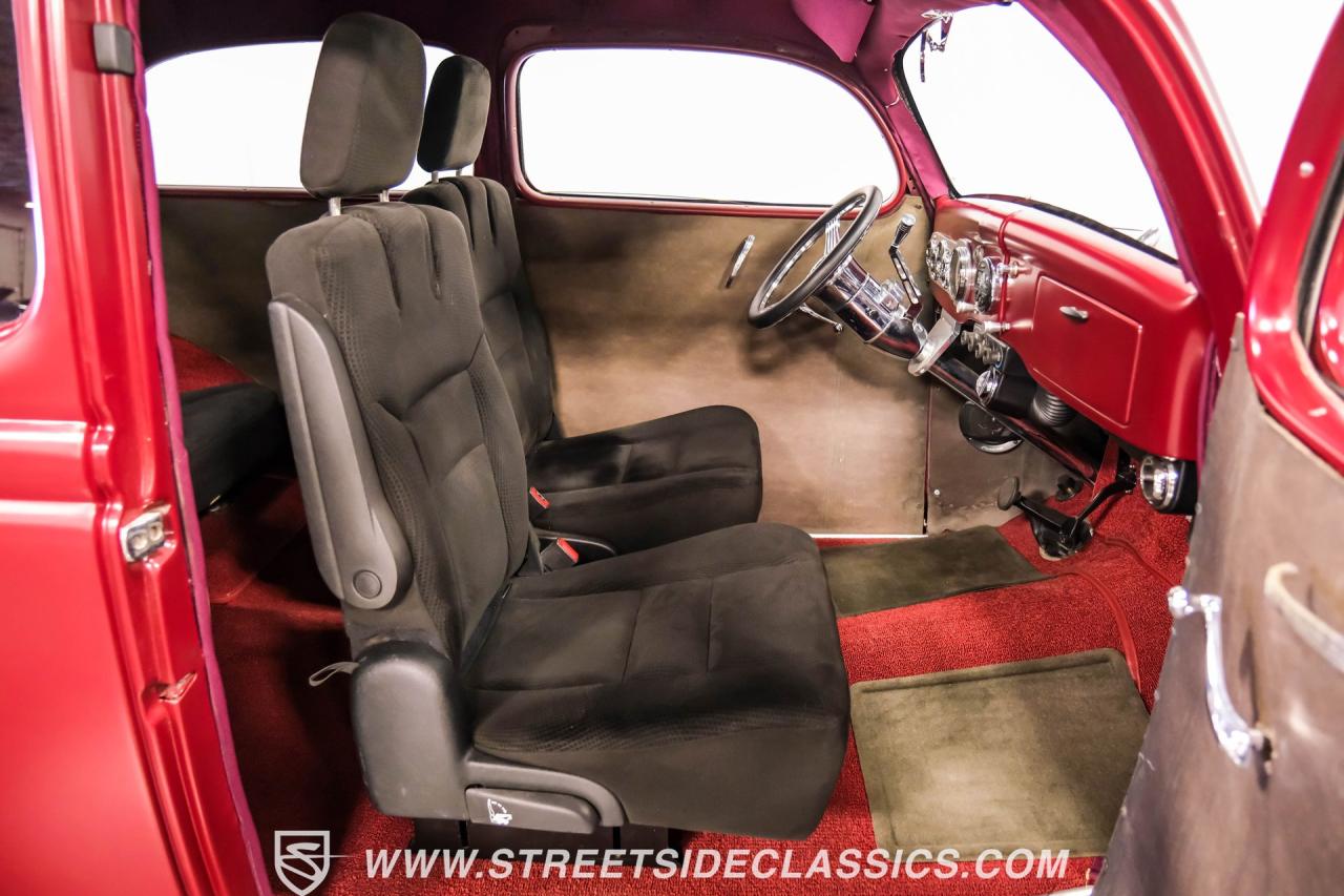 1936 Ford Tudor Slantback Streetrod