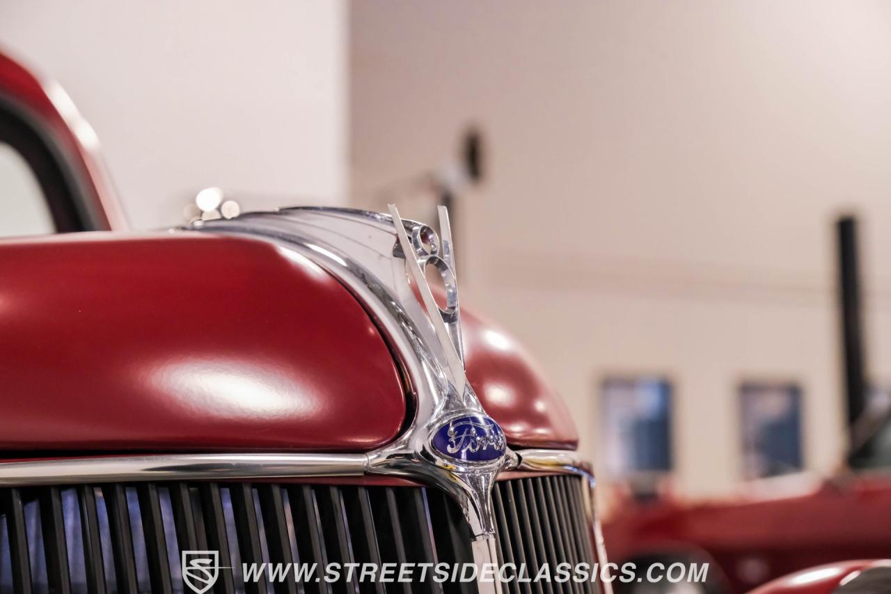 1936 Ford Tudor Slantback Streetrod