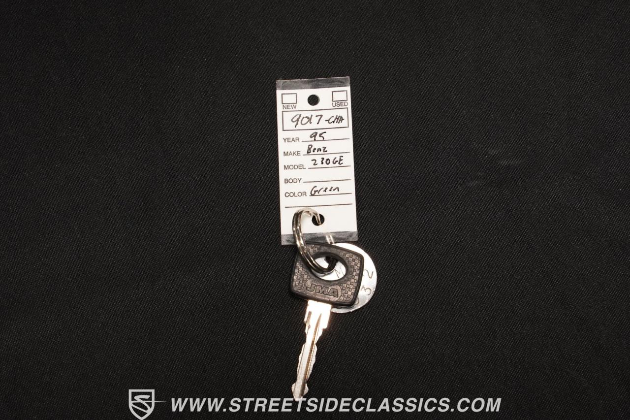 1995 Mercedes - Benz 230GE Puch