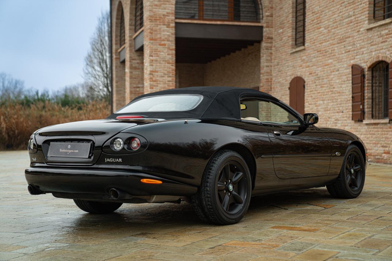 2006 Jaguar XK8 QDV CABRIOLET