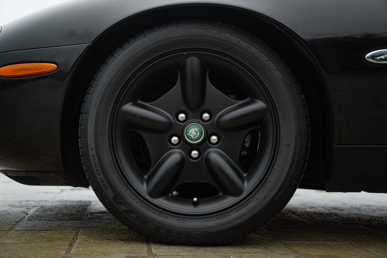 2006 Jaguar XK8 QDV CABRIOLET