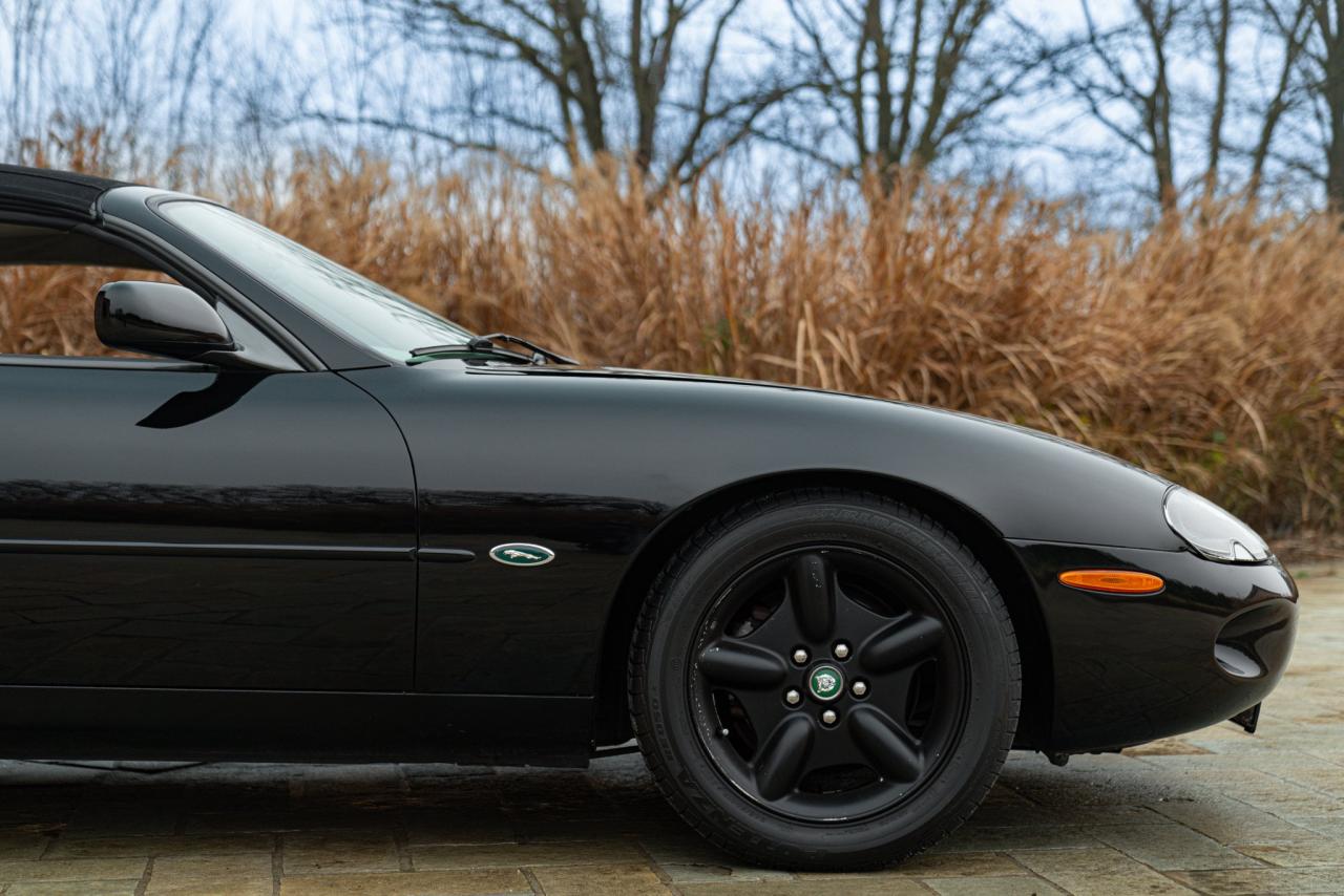 2006 Jaguar XK8 QDV CABRIOLET