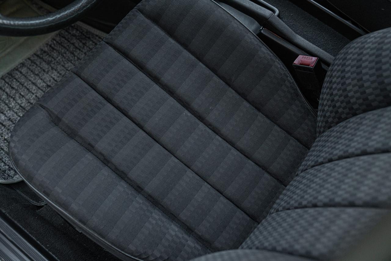 1989 Mercedes - Benz 190 E