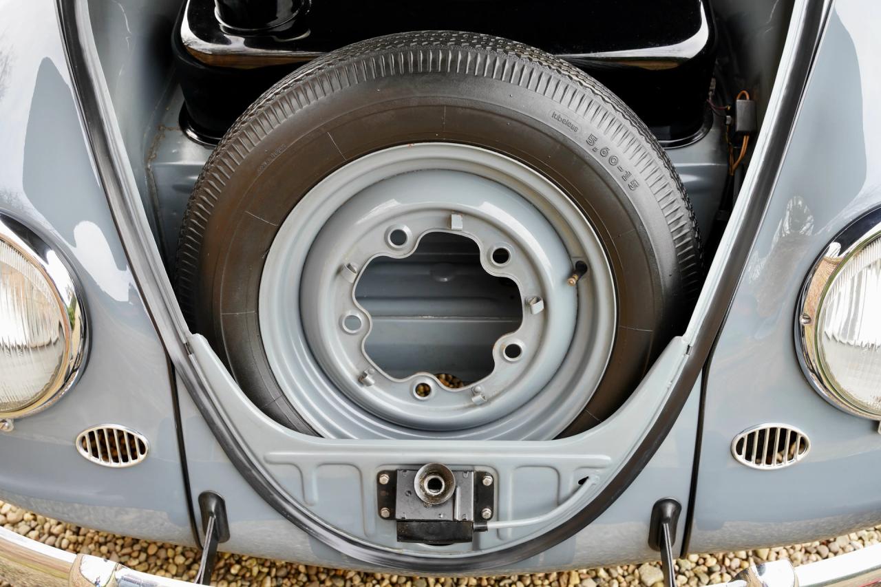 1955 Volkswagen Beetle Oval Window Beetle