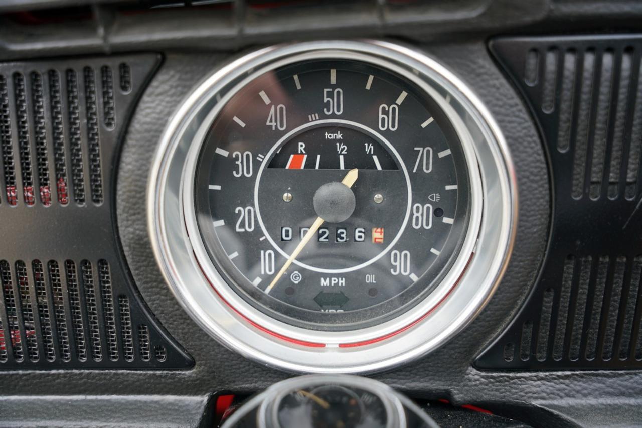 1971 Volkswagen Beetle Cabriolet