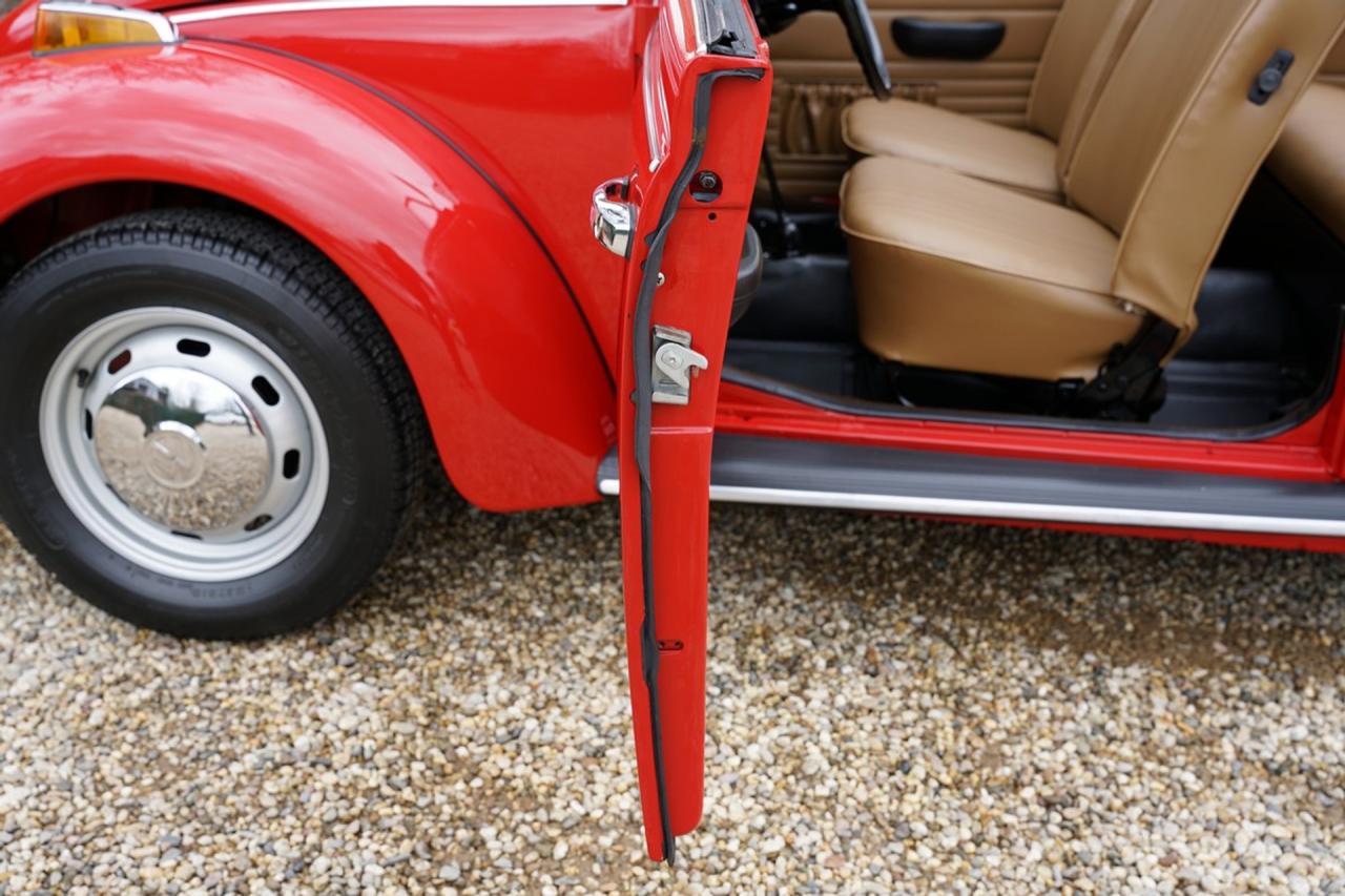 1971 Volkswagen Beetle Cabriolet
