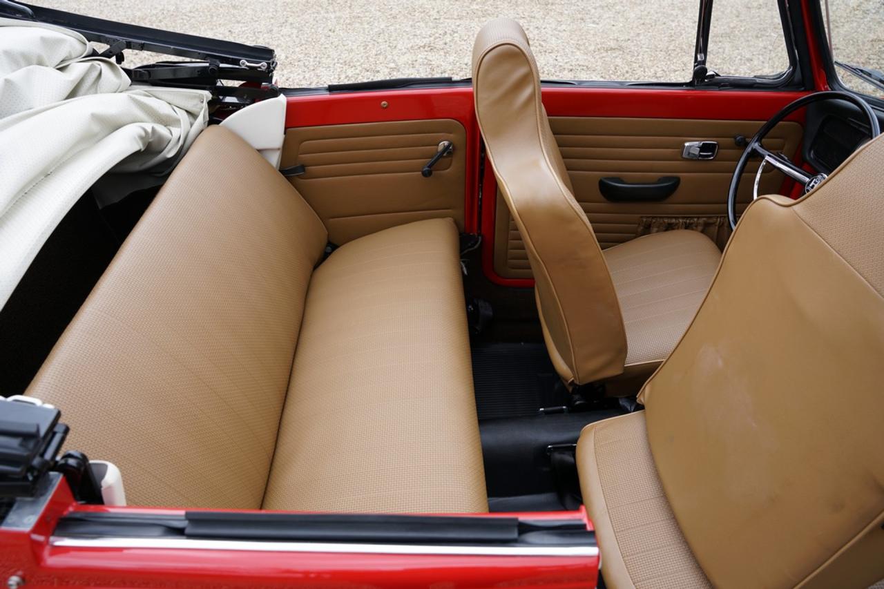1971 Volkswagen Beetle Cabriolet