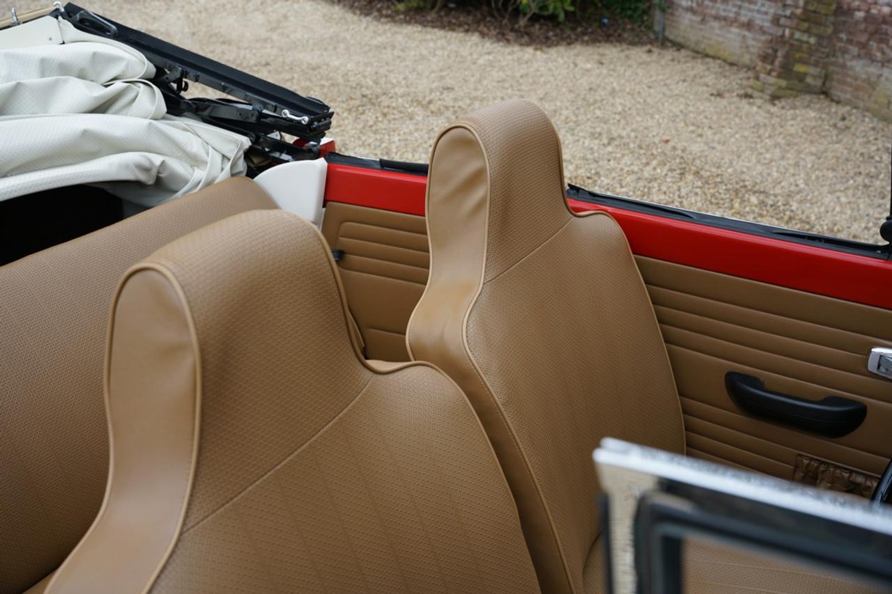 1971 Volkswagen Beetle Cabriolet