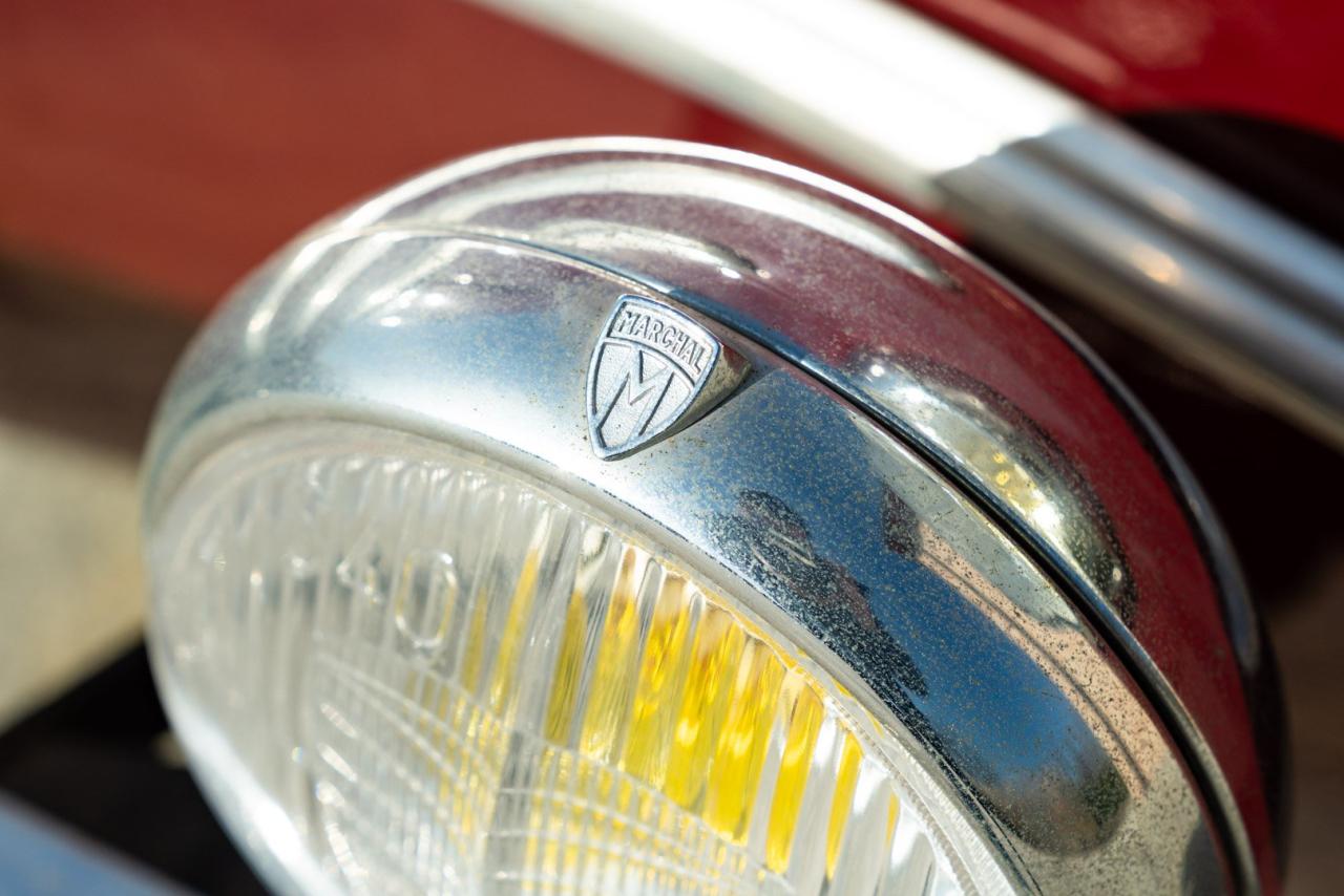 1957 Renault 4 CV D&eacute;capotable