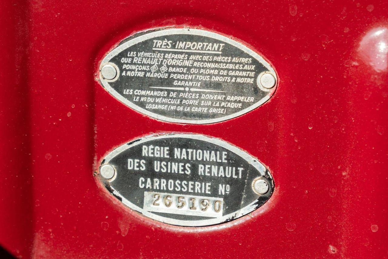 1957 Renault 4 CV D&eacute;capotable