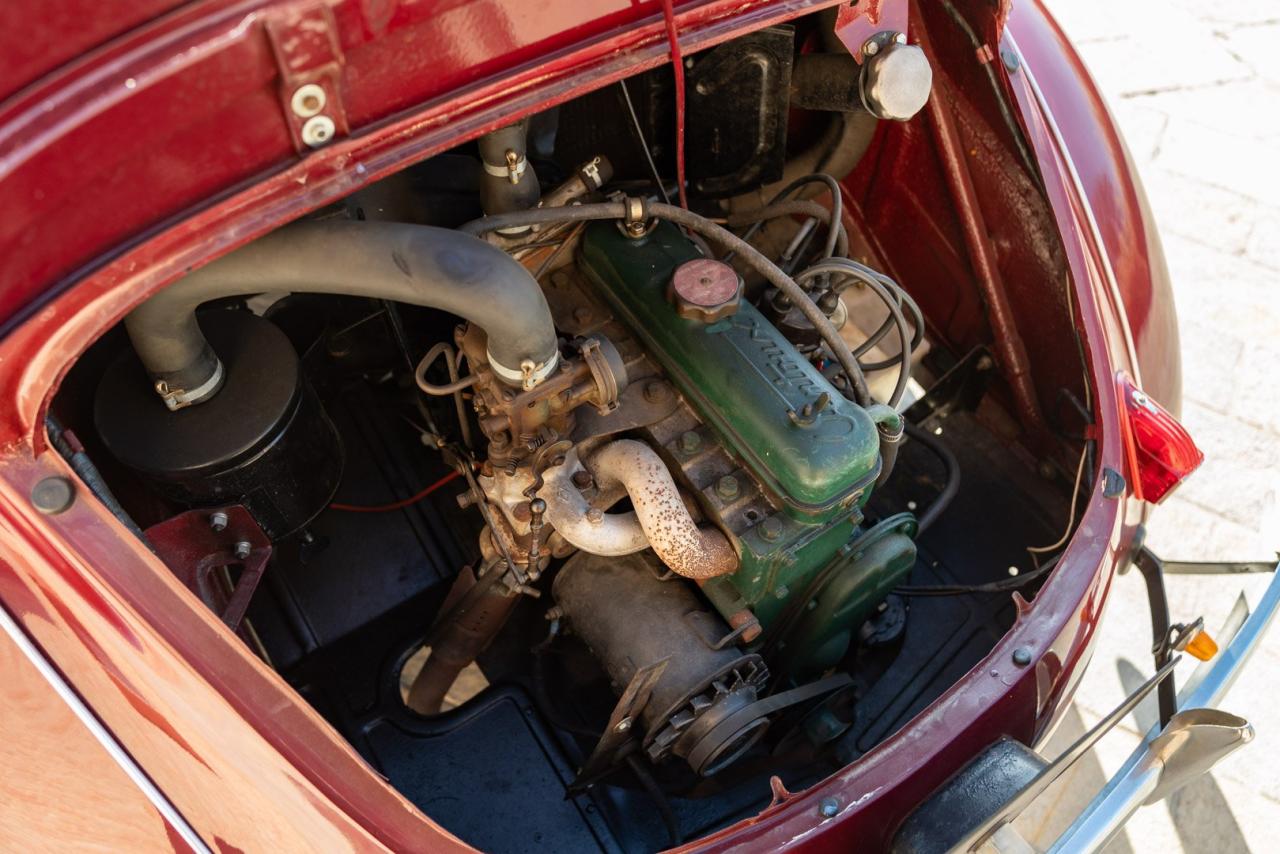 1957 Renault 4 CV D&eacute;capotable