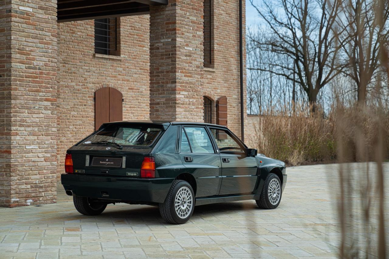 1992 Lancia DELTA HF INTEGRALE &ldquo;VERDE YORK&rdquo; edizione limitata