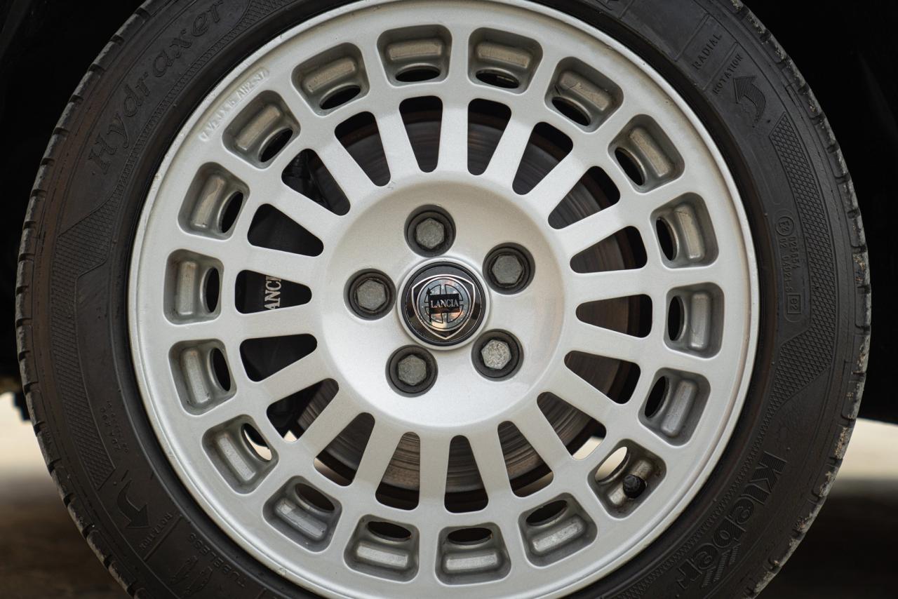 1992 Lancia DELTA HF INTEGRALE &ldquo;VERDE YORK&rdquo; edizione limitata