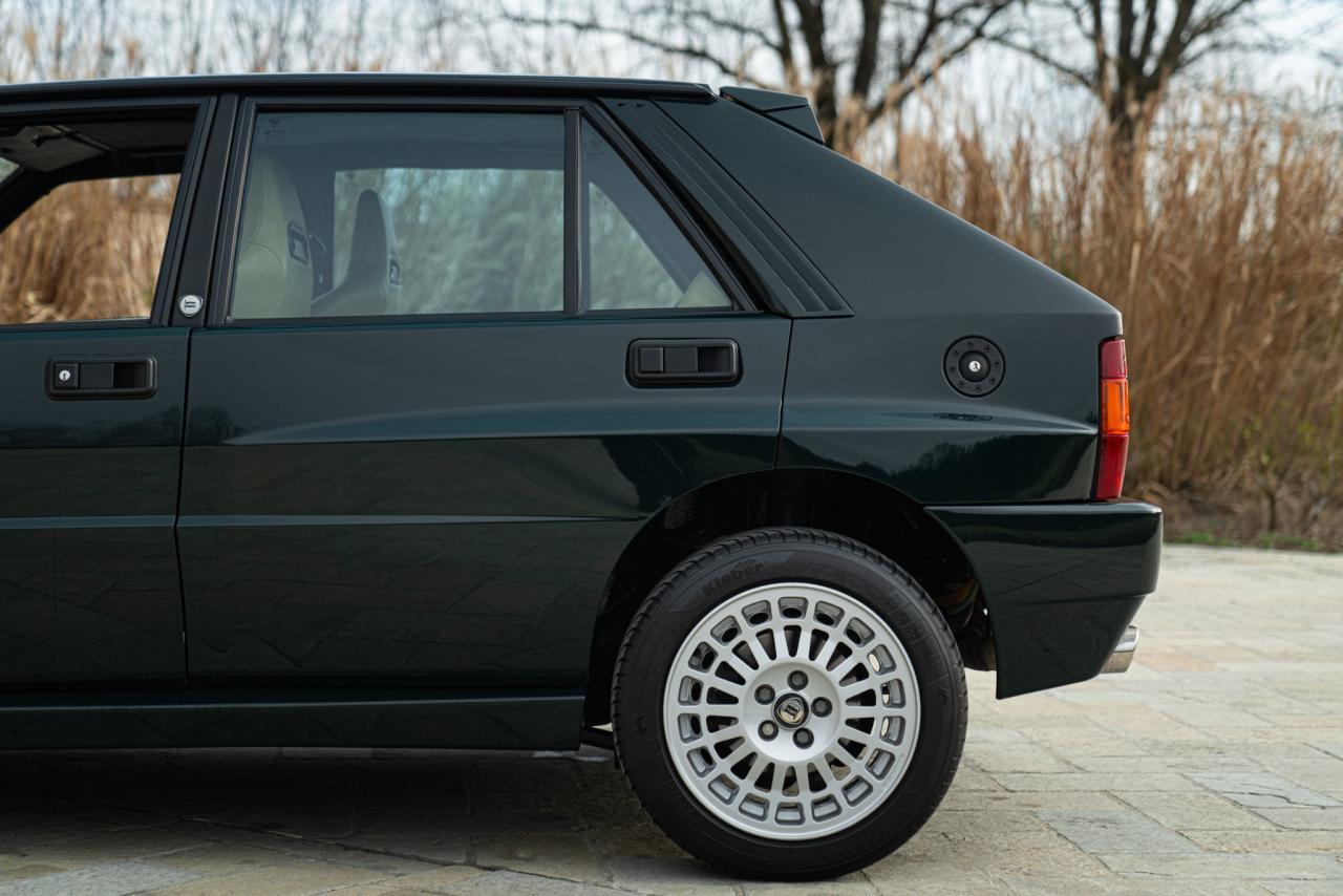 1992 Lancia DELTA HF INTEGRALE &ldquo;VERDE YORK&rdquo; edizione limitata