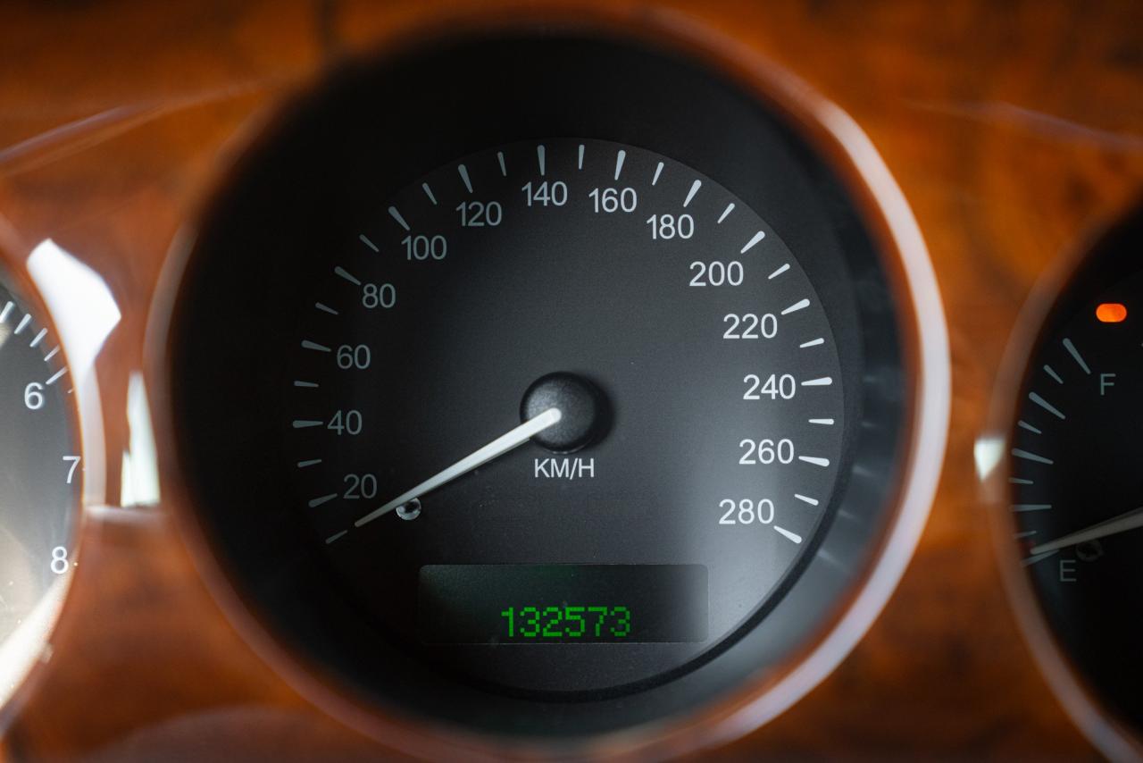 1997 Jaguar XJ8 3.2 EXECUTIVE