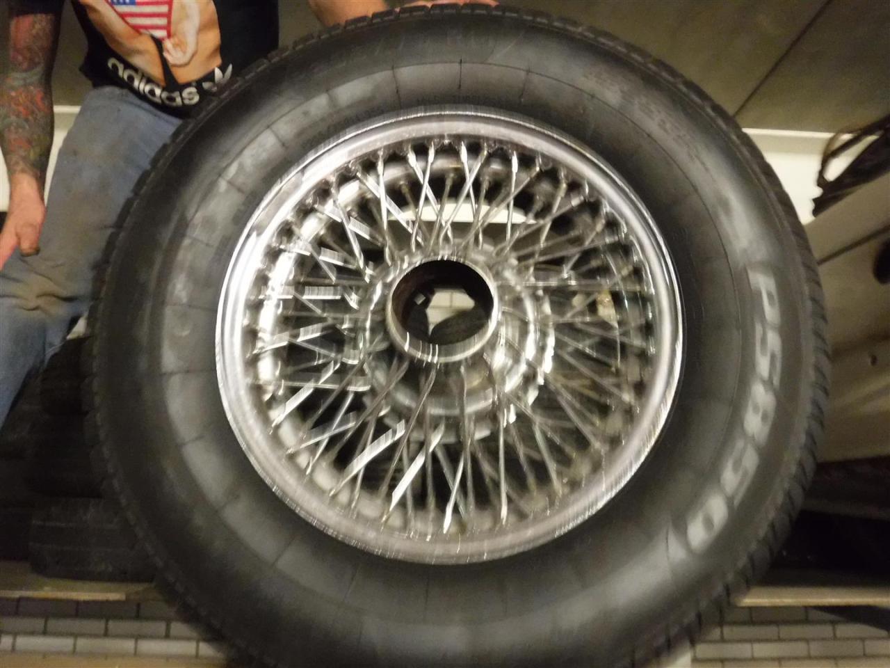 1960 Jaguar wire wheels E, S and MK2