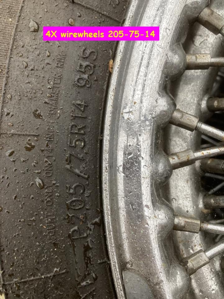 1960 Jaguar wire wheels E, S and MK2