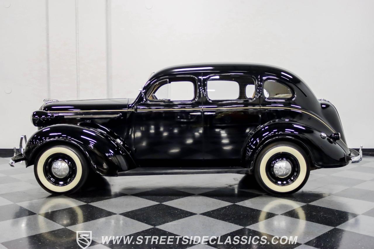 1938 Plymouth Deluxe 4 Door Sedan