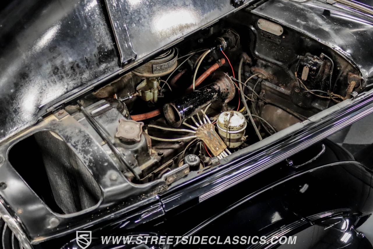 1938 Plymouth Deluxe 4 Door Sedan