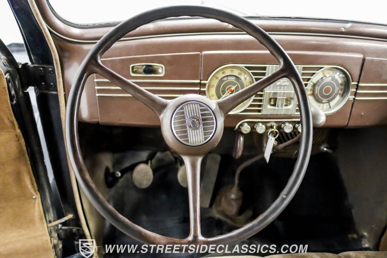 1938 Plymouth Deluxe 4 Door Sedan