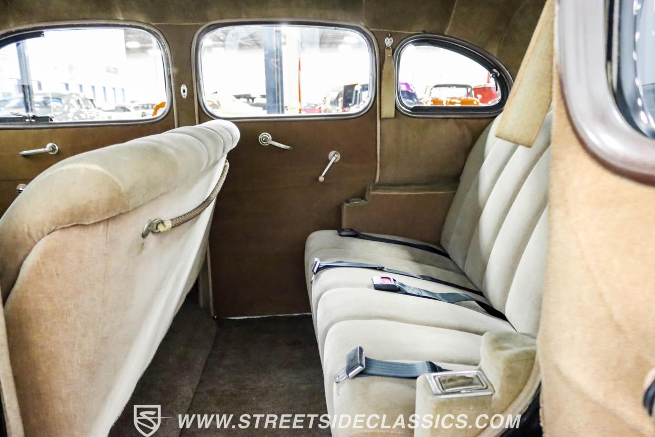 1938 Plymouth Deluxe 4 Door Sedan