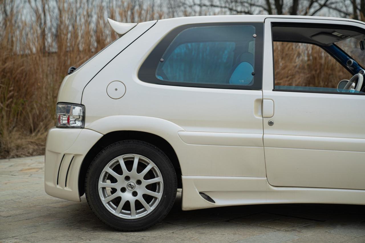 1996 Citro&euml;n SAXO VTS