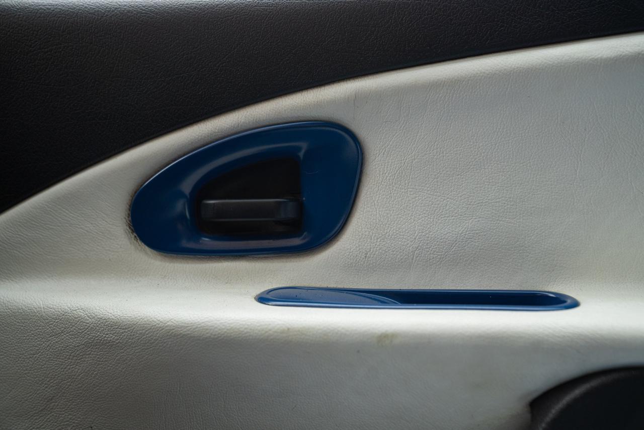 1996 Citro&euml;n SAXO VTS