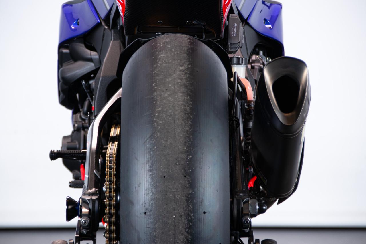 2022 Yamaha YZF R1 TOPRAK REPLICA LIMITED EDITION