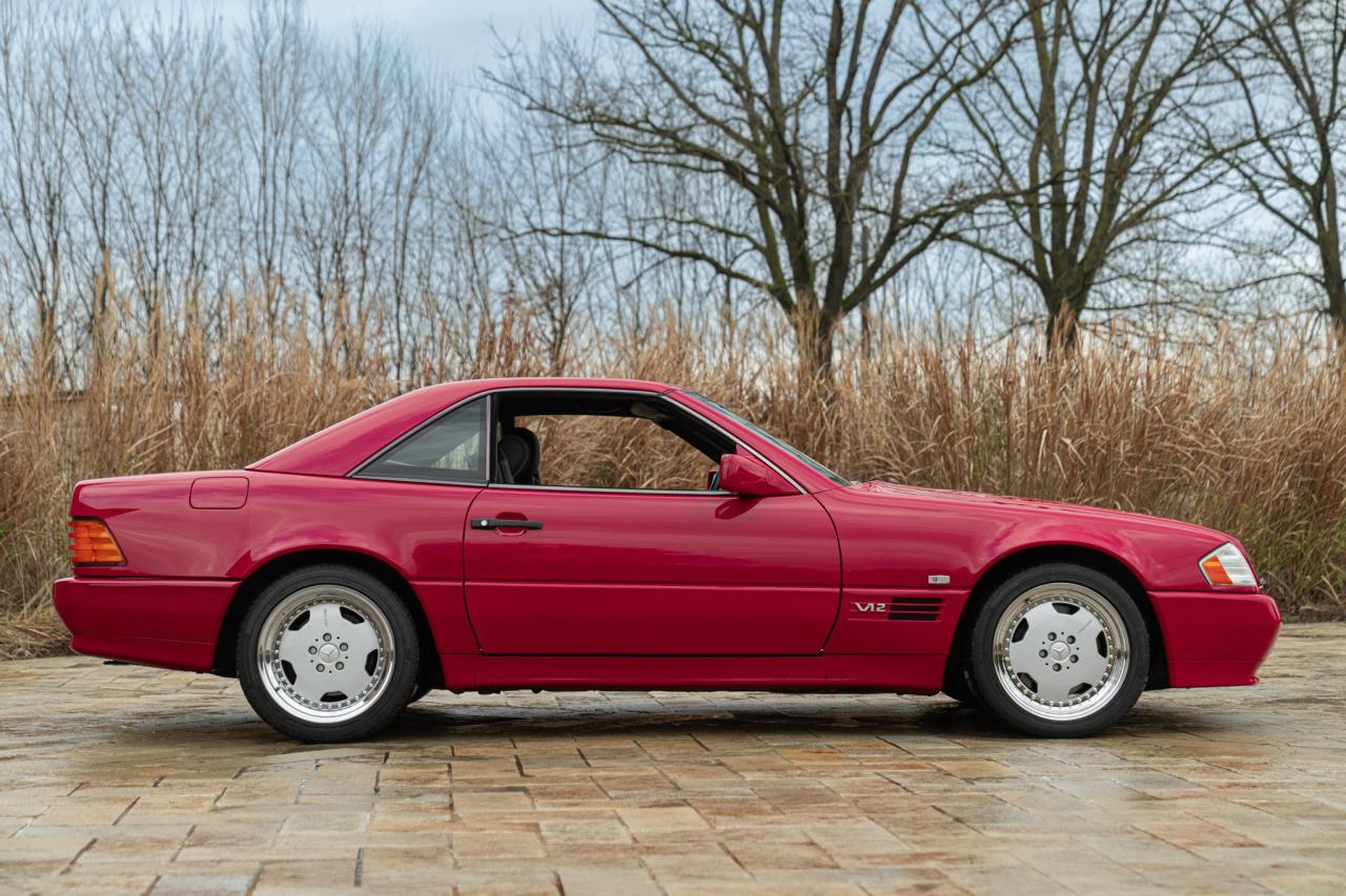 1994 Mercedes - Benz SL 600 V12
