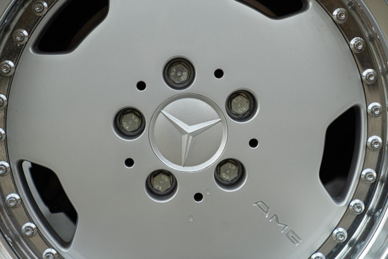 1994 Mercedes - Benz SL 600 V12