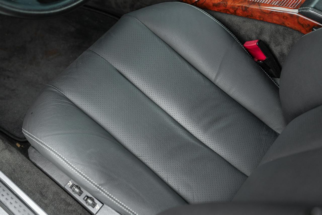 1994 Mercedes - Benz SL 600 V12