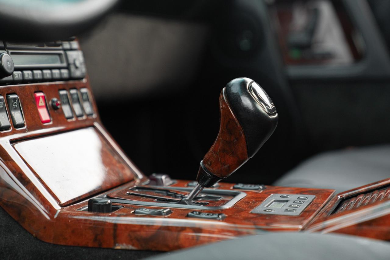 1994 Mercedes - Benz SL 600 V12