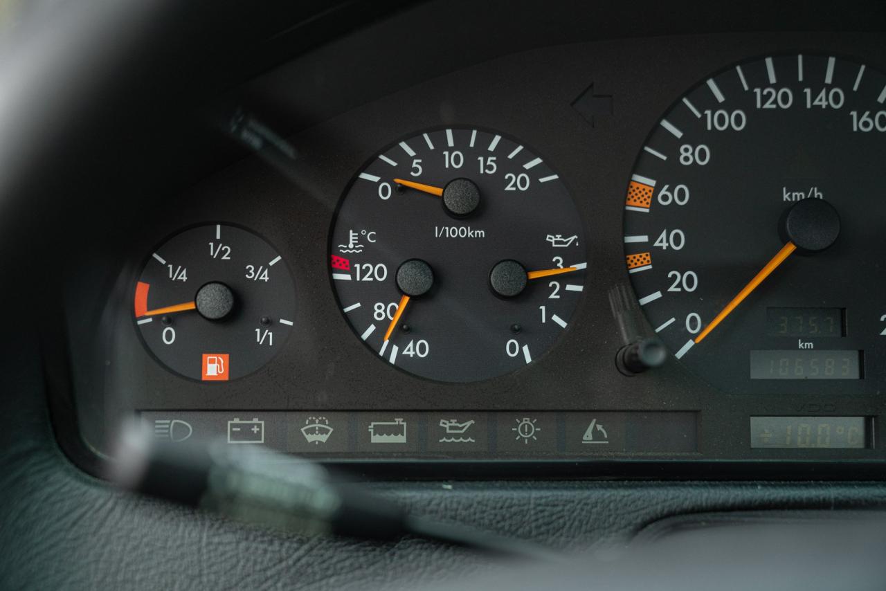 1994 Mercedes - Benz SL 600 V12